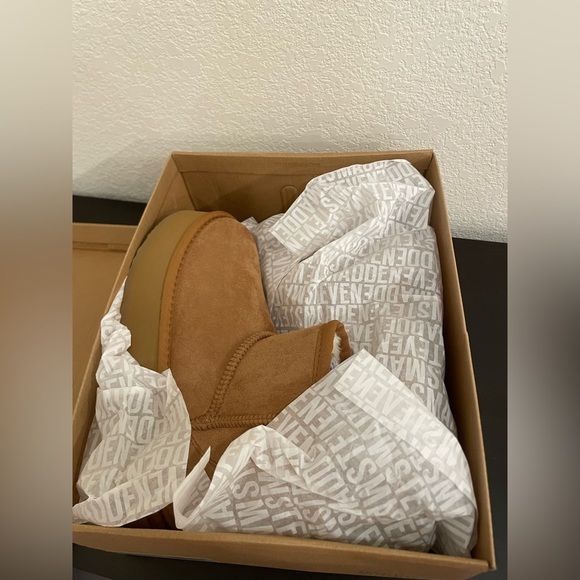 Steve Madden Fur Lined Ankle Boots Platform Heel Brown Chestnut Size 8 Womens - Picture 9 of 12